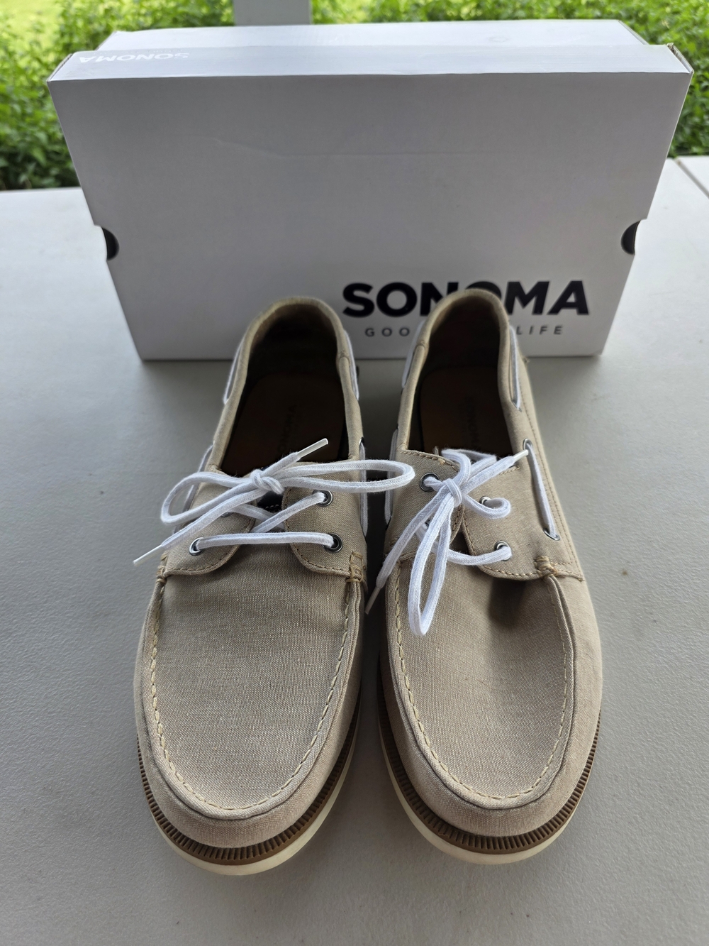Sonoma Men's Canvas Boat Shoes in Beige with White Laces